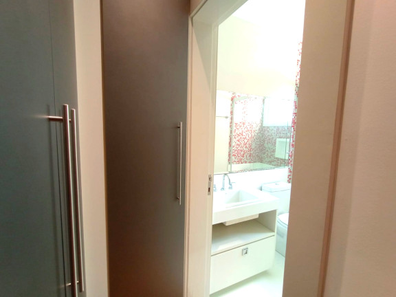 Imagem Casa com 5 Quartos para Alugar, 650 m²em Tamboré - Barueri Imagem Casa com 5 Quartos para Alugar, 650 m²em Tamboré - Barueri