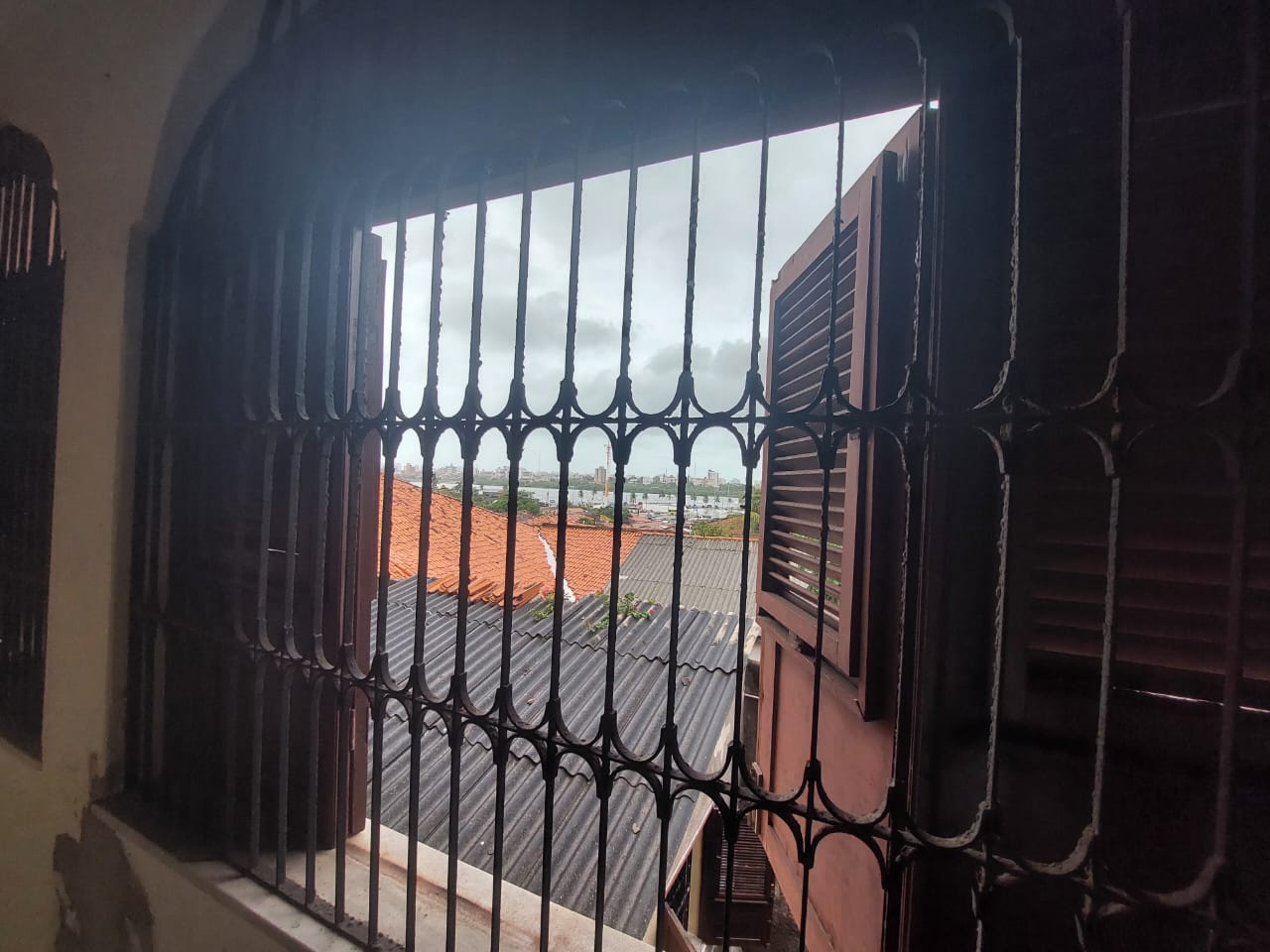 Imagem Casa com 5 Quartos à Venda, 325 m²em Centro - São Luís Imagem Casa com 5 Quartos à Venda, 325 m²em Centro - São Luís