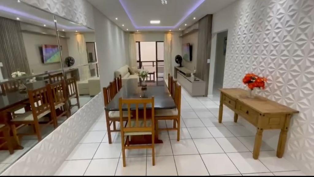 Imagem Apartamento com 3 Quartos à Venda, 135 m²em Meia Praia - Itapema