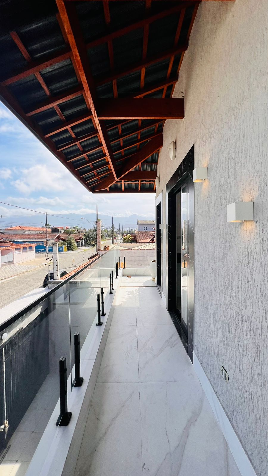 Imagem Casa de Condomínio com 2 Quartos à Venda ou Temporada, 89 m²em Maracanã - Praia Grande