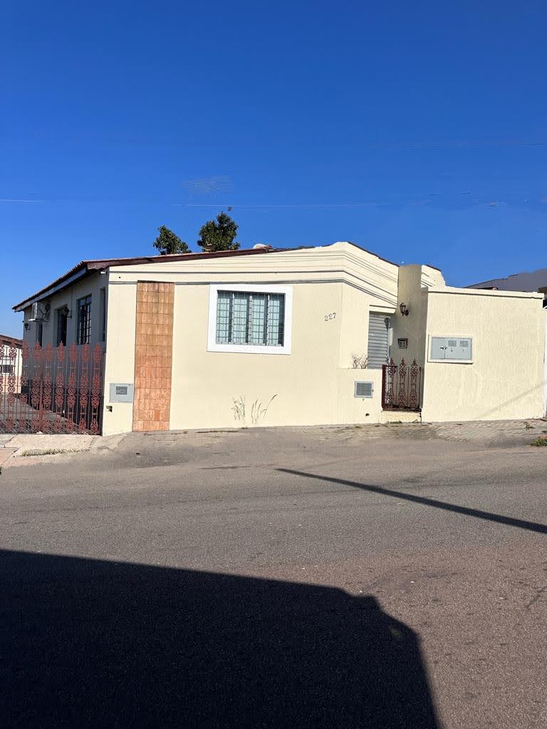 Imagem Casa com 3 Quartos para Alugar, 130 m²em Jardim Bonfiglioli - Jundiaí Imagem Casa com 3 Quartos para Alugar, 130 m²em Jardim Bonfiglioli - Jundiaí