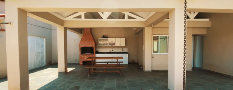 Imagem Casa com 3 Quartos à Venda, 306 m² em Canto do Forte - Praia Grande Imagem Casa com 3 Quartos à Venda, 306 m² em Canto do Forte - Praia Grande