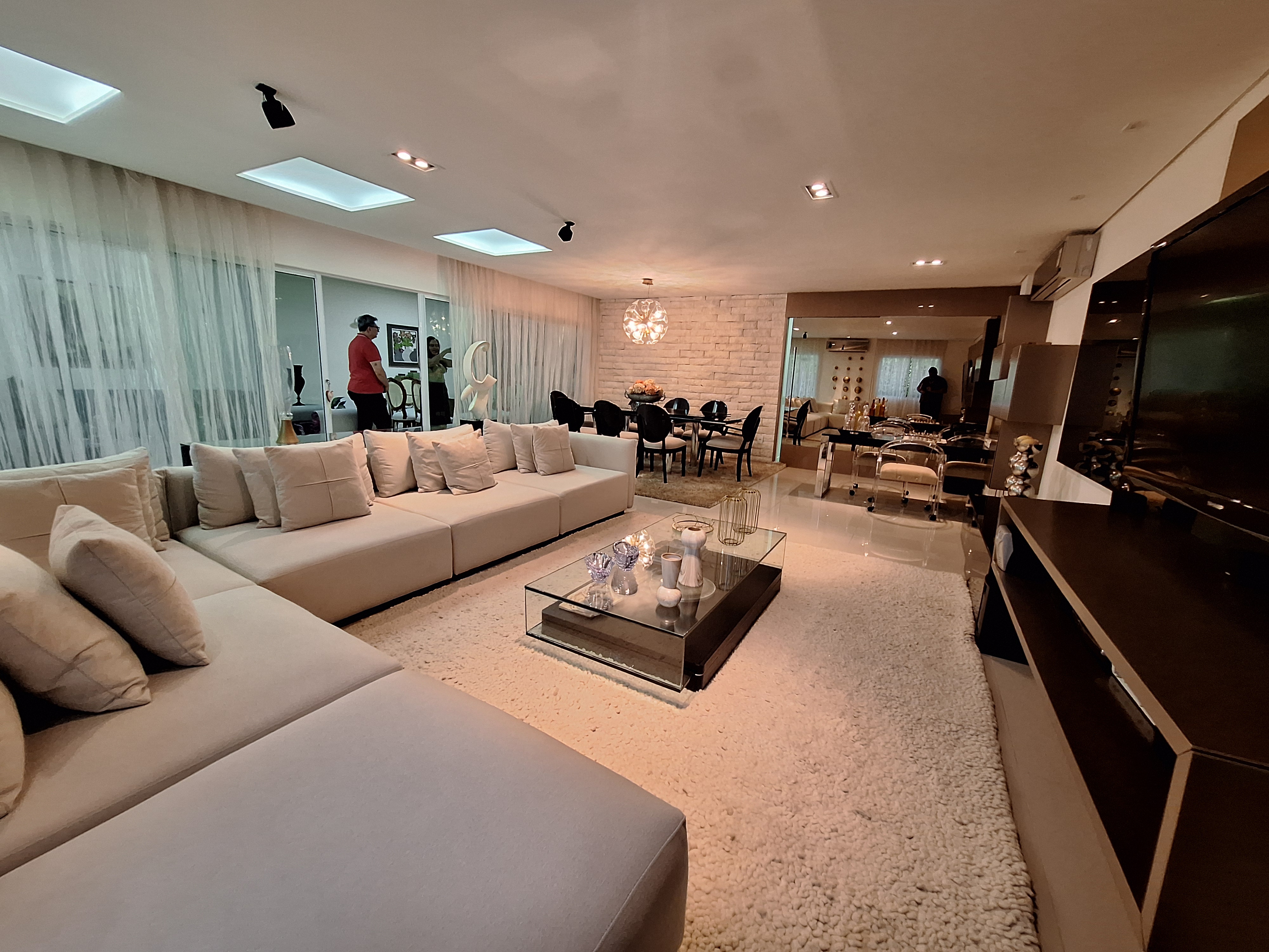 Imagem Casa de Condomínio com 4 Quartos à Venda, 242 m²em De Lourdes - Fortaleza