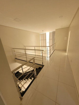 Imagem Casa de Condomínio com 4 Quartos à Venda, 195 m² em Curió-Utinga - Belém Imagem Casa de Condomínio com 4 Quartos à Venda, 195 m² em Curió-Utinga - Belém