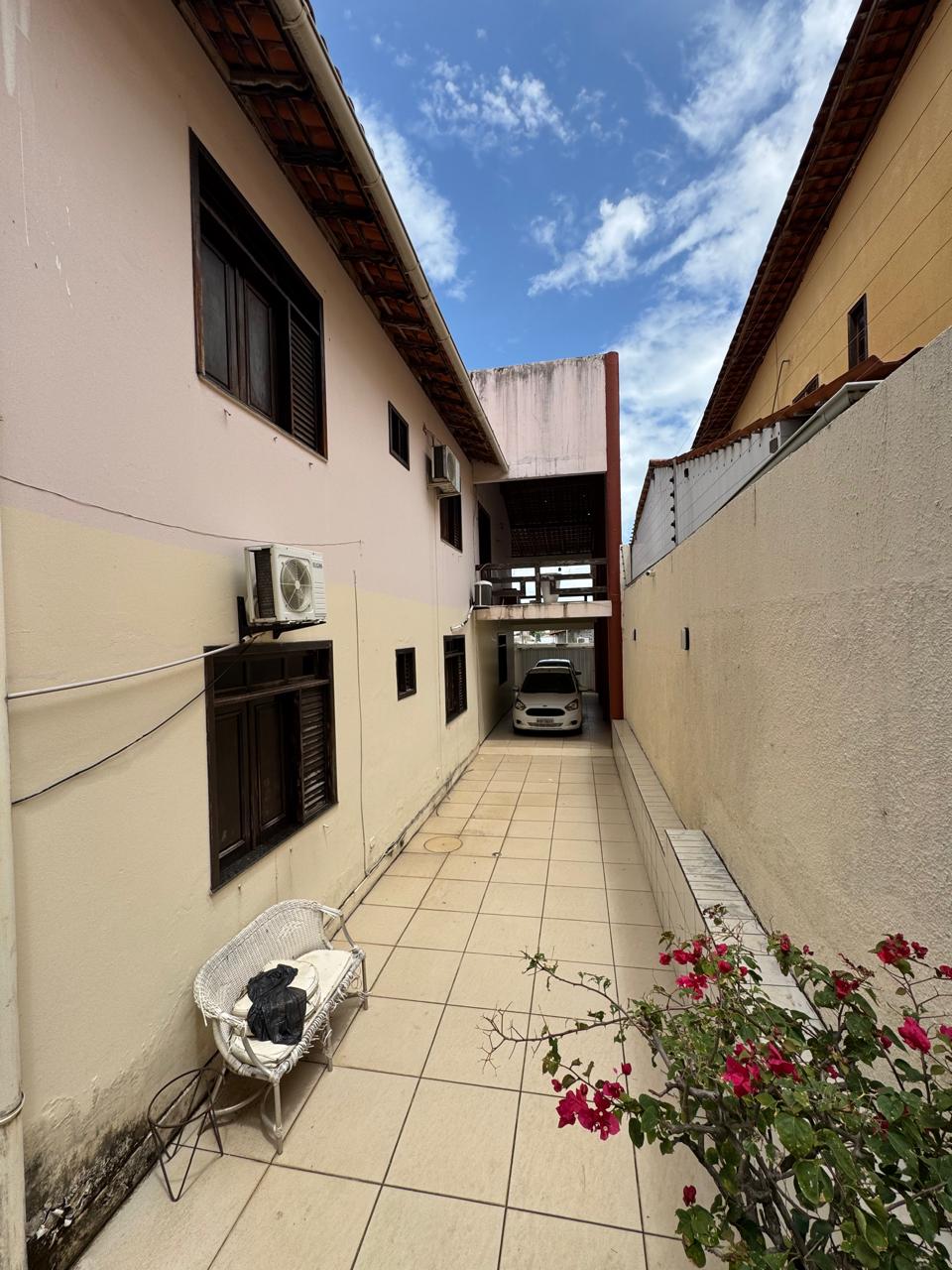 Imagem Casa com 5 Quartos à Venda, 480 m² em Cohajap - São Luís