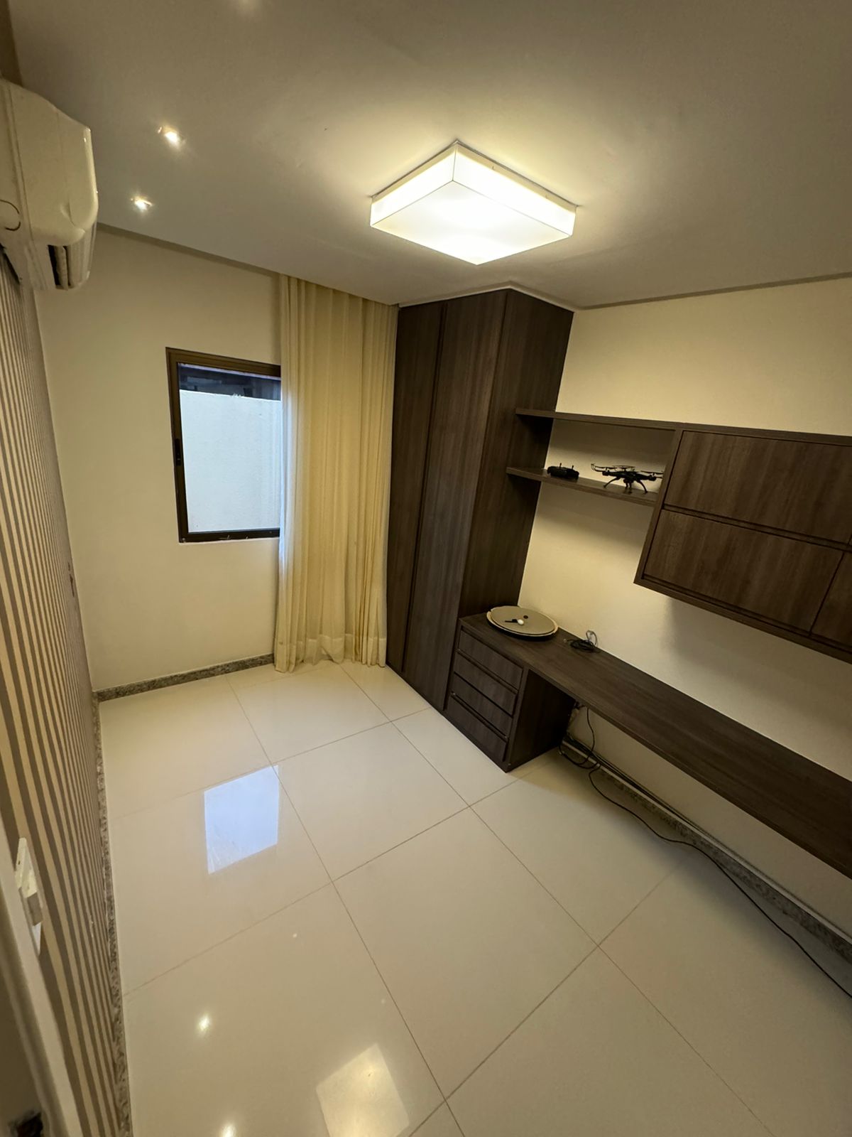 Imagem Casa de Condomínio com 3 Quartos à Venda, 300 m²em Aruana - Aracaju