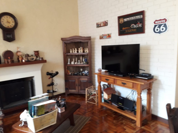 Imagem Casa de Condomínio com 3 Quartos à Venda, 145 m² em Alto - Teresópolis