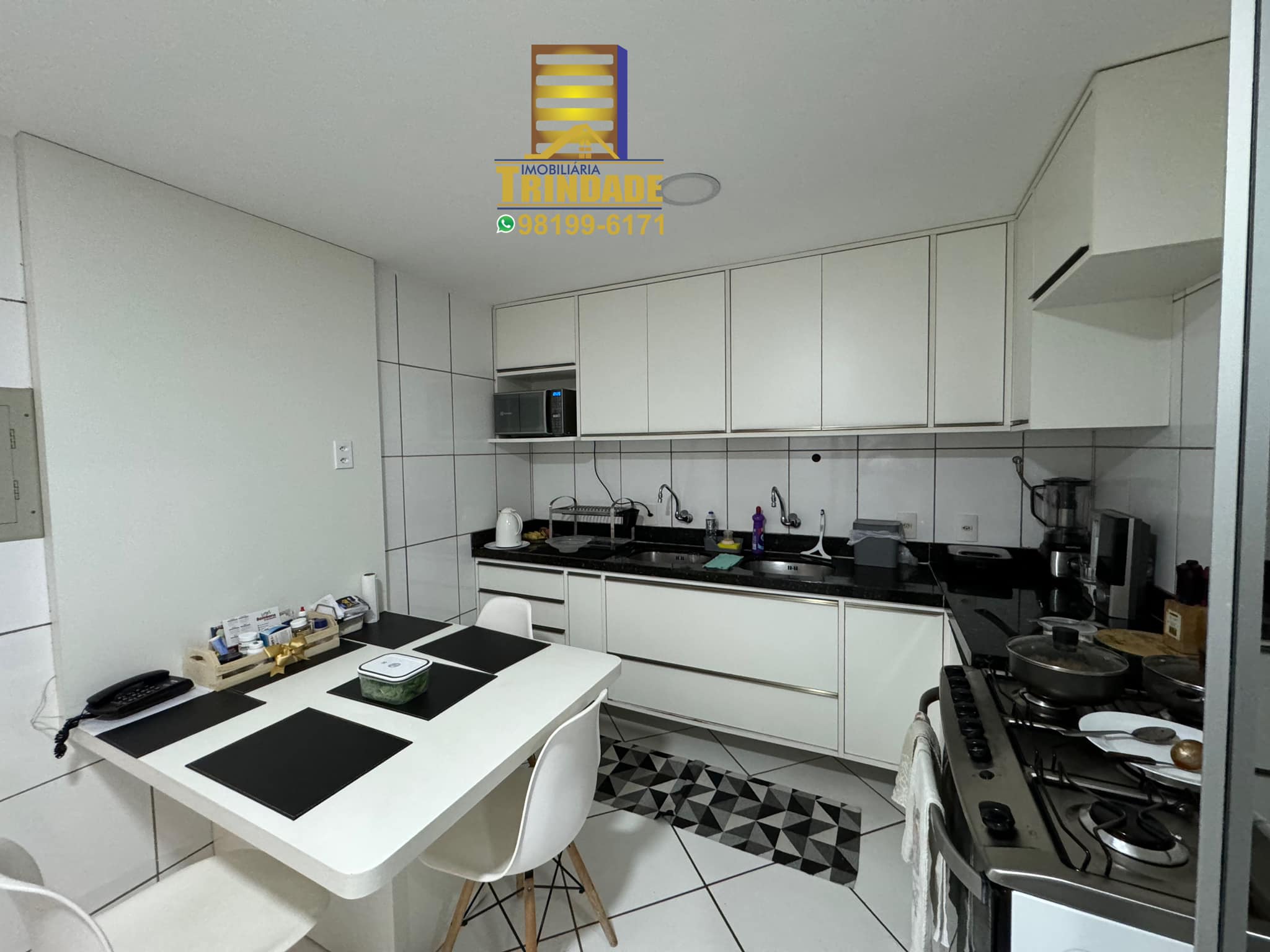Imagem Apartamento com 5 Quartos à Venda, 180 m²em Calhau - São Luís