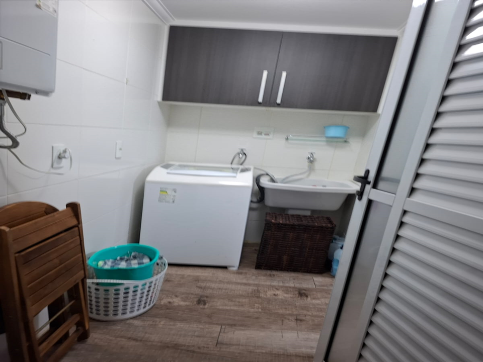 Imagem Casa de Condomínio com 3 Quartos à Venda, 120 m²em Jardim Ermida I - Jundiaí
