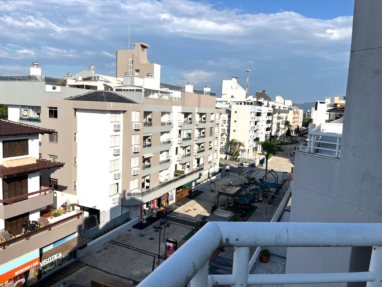 Imagem Cobertura com 2 Quartos à Venda, 153 m² em Jurerê Internacional - Florianópolis
