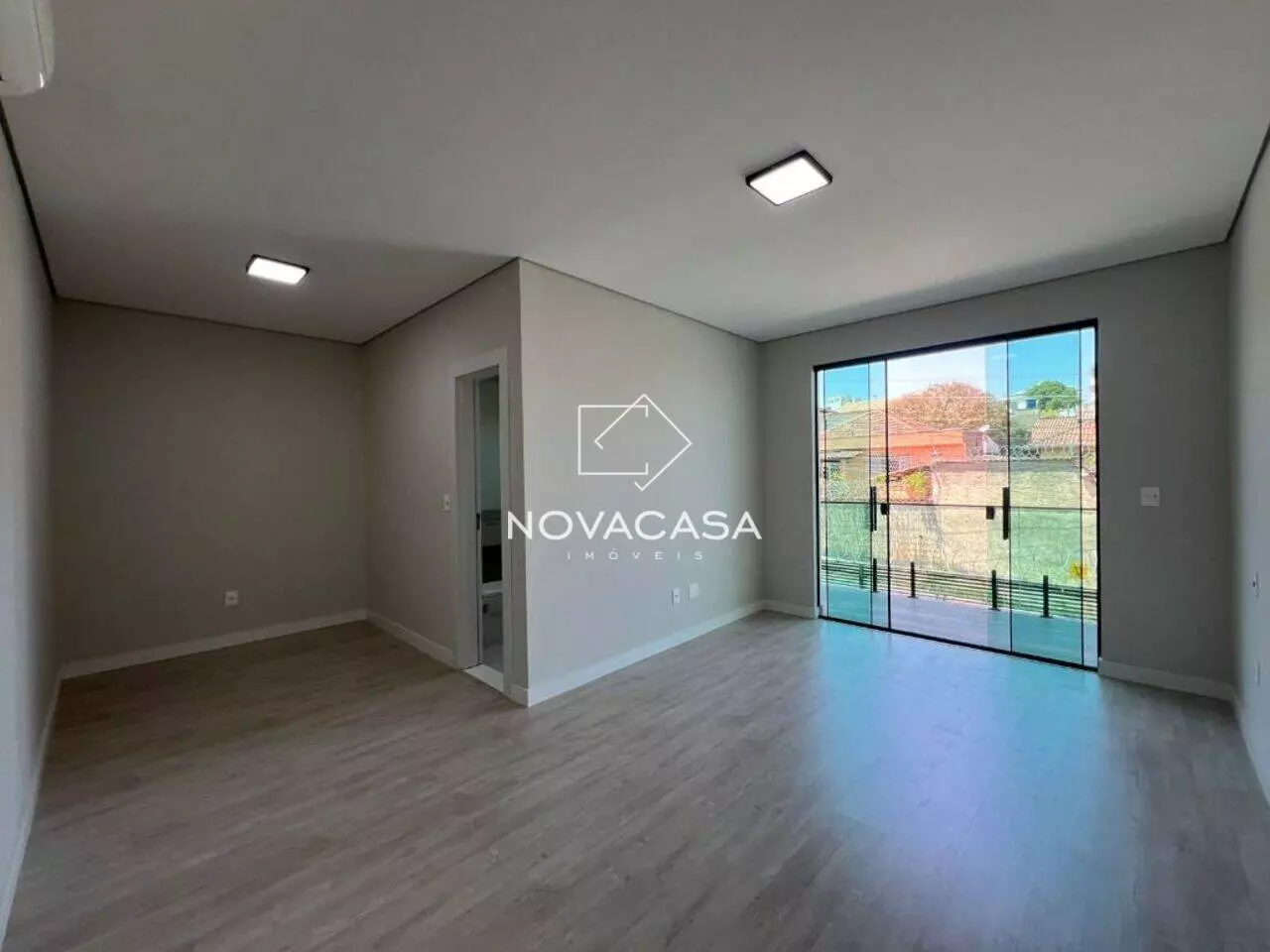 Imagem Casa com 4 Quartos à Venda, 150 m² em Planalto - Belo Horizonte Imagem Casa com 4 Quartos à Venda, 150 m² em Planalto - Belo Horizonte