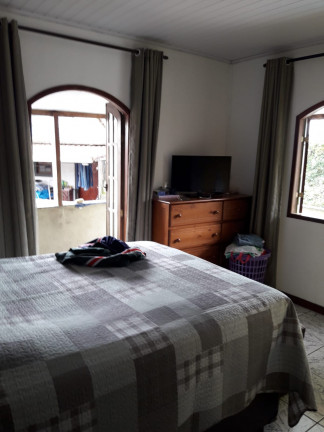 Imagem Casa com 2 Quartos à Venda, 70 m² em Vila Muqui - Teresópolis