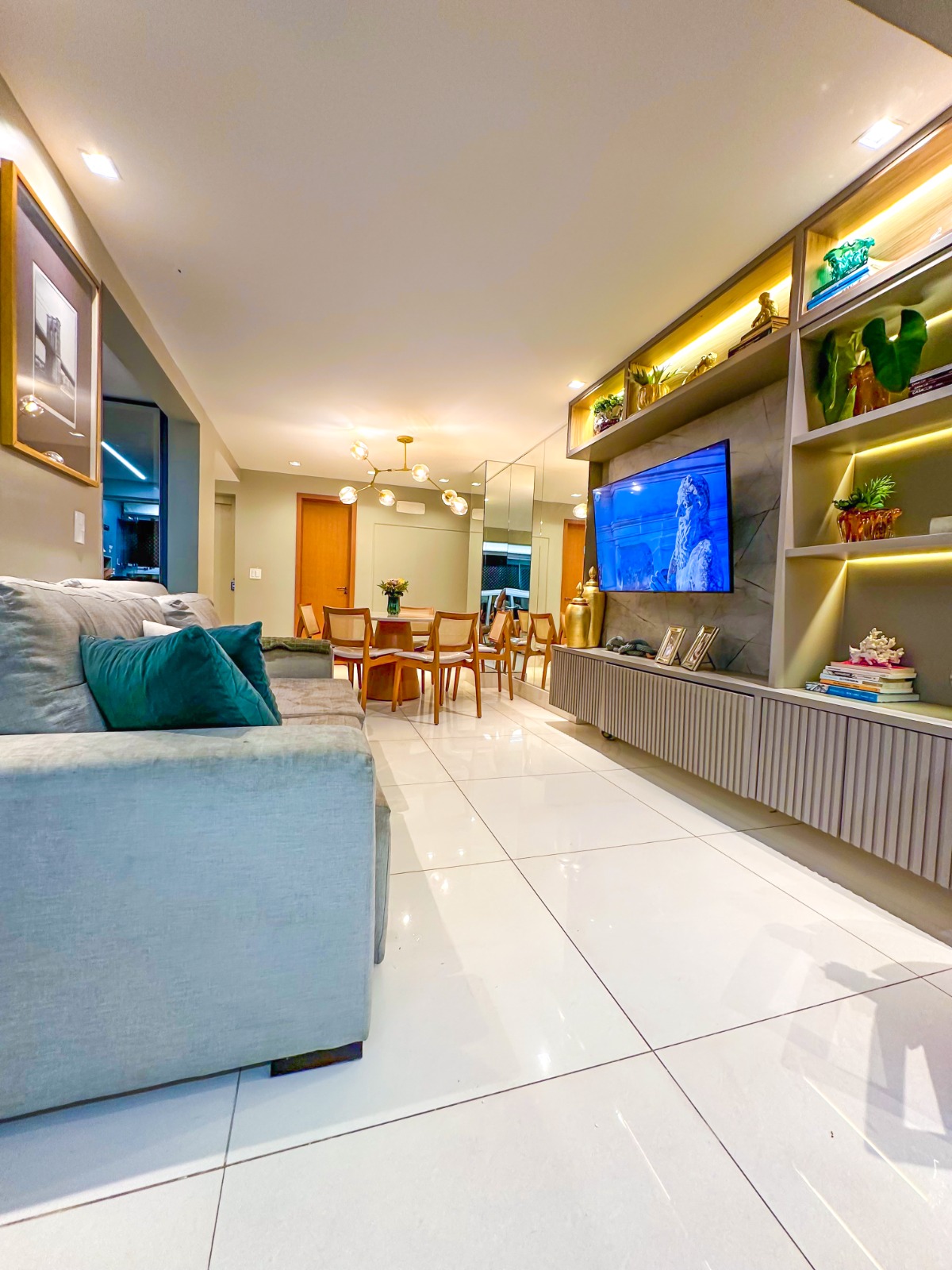 Imagem Apartamento com 3 Quartos à Venda, 102 m² em Setor Bueno - Goiânia Imagem Apartamento com 3 Quartos à Venda, 102 m² em Setor Bueno - Goiânia