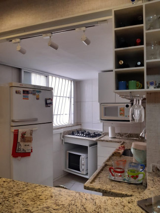 Imagem Apartamento com 2 Quartos à Venda, 65 m² em Copacabana - Rio de Janeiro Imagem Apartamento com 2 Quartos à Venda, 65 m² em Copacabana - Rio de Janeiro