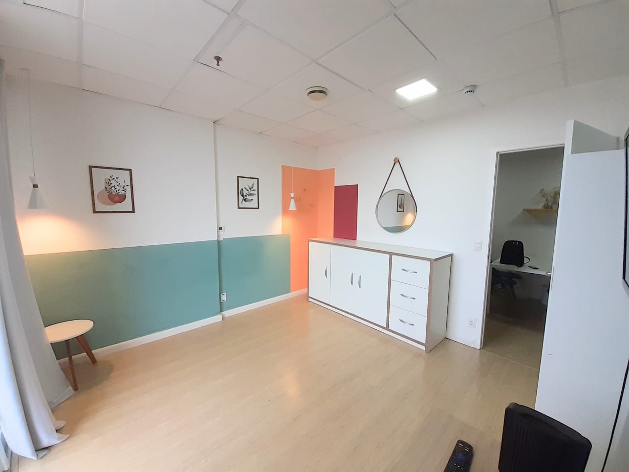 Sala Comercial à Venda ou Locação, 44 m²em Chácara Santo Antônio (Zona Sul) - São Paulo