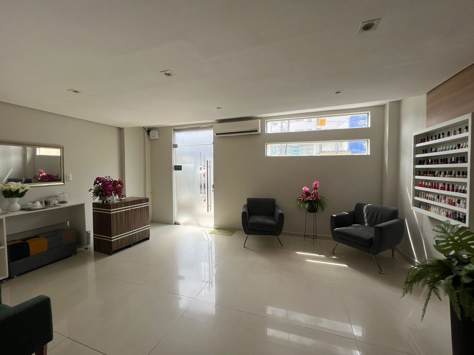Sala Comercial à Venda, 111 m²em Umarizal - Belém