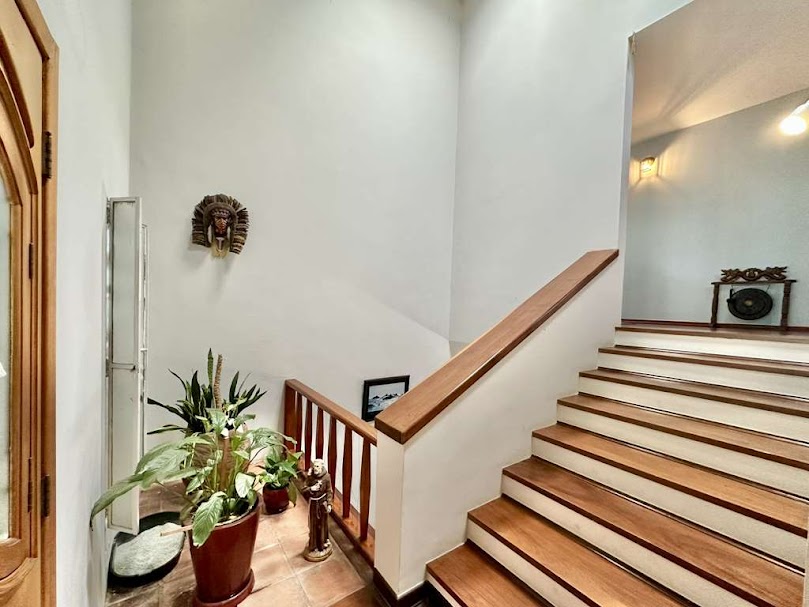Imagem Casa com 4 Quartos à Venda, 228 m² em Jardim Jussara - São Paulo