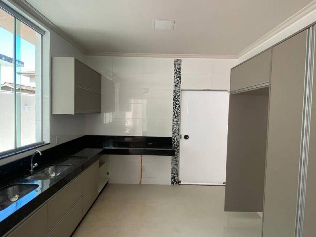 Imagem Casa de Condomínio com 3 Quartos à Venda, 245 m²em Jardins Atenas - Goiânia Imagem Casa de Condomínio com 3 Quartos à Venda, 245 m²em Jardins Atenas - Goiânia