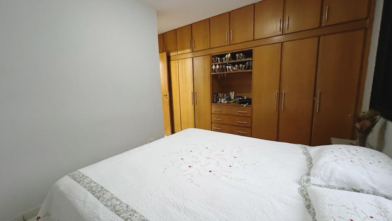 Imagem Apartamento com 4 Quartos à Venda, 100 m²em Jardim América - Goiânia Imagem Apartamento com 4 Quartos à Venda, 100 m²em Jardim América - Goiânia