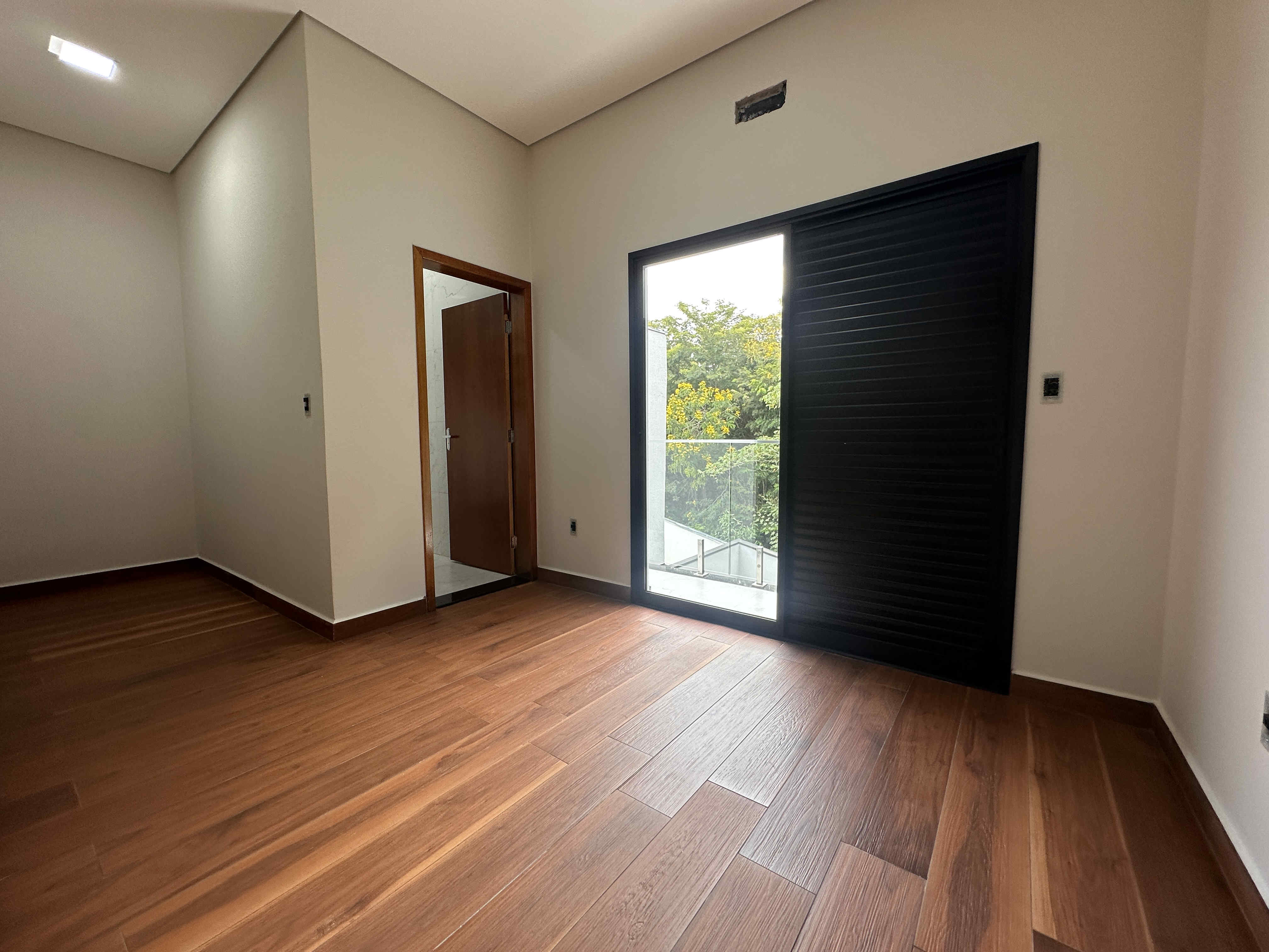Imagem Casa de Condomínio com 4 Quartos à Venda, 175 m²em Jardim Guarujá - Salto
