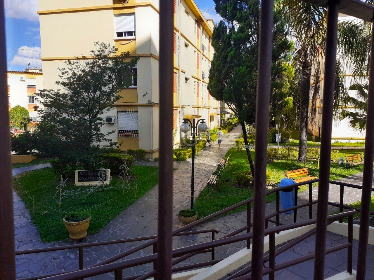 Imagem Apartamento com 2 Quartos à Venda, 63 m²em Passo da Areia - Porto Alegre