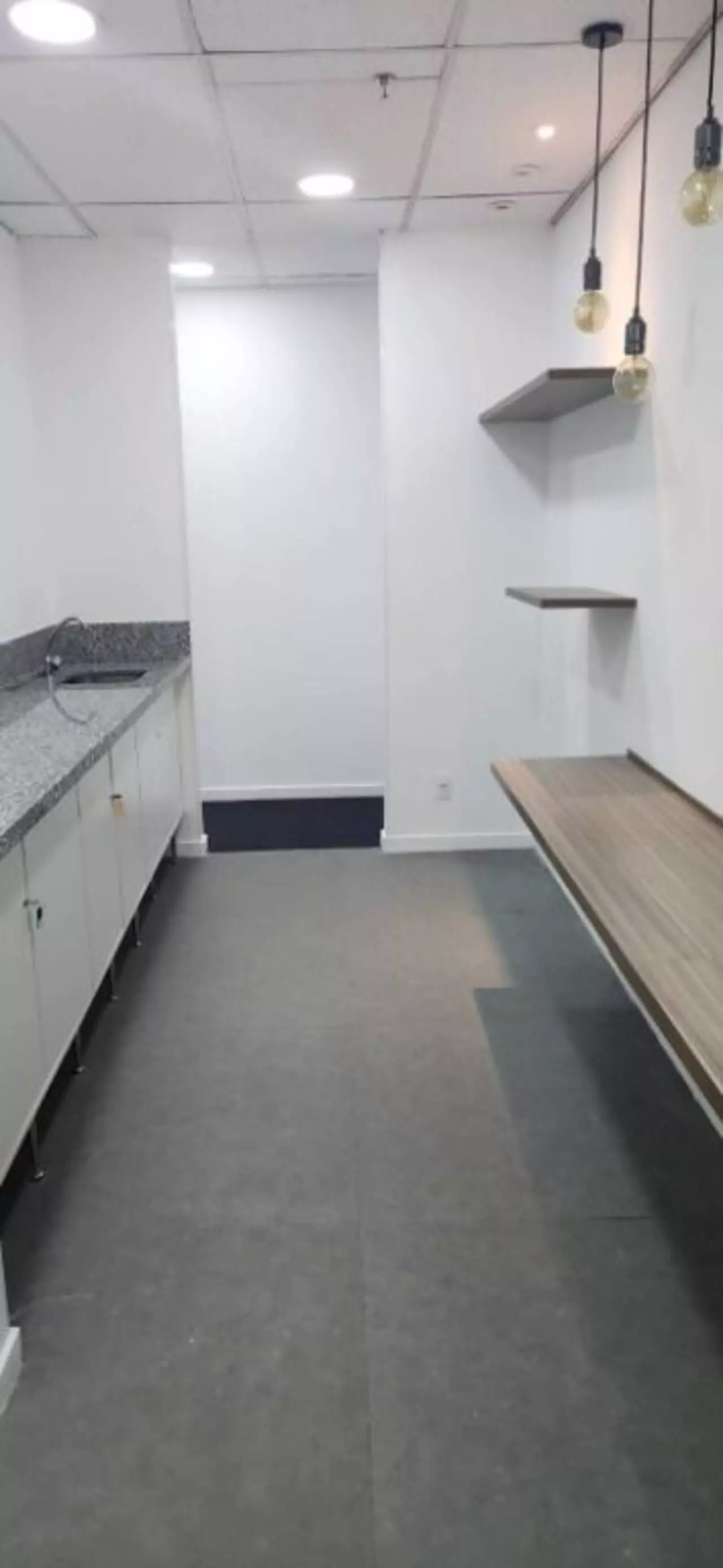 Imagem Sala Comercial para Alugar, 233 m²em Cerqueira César - São Paulo