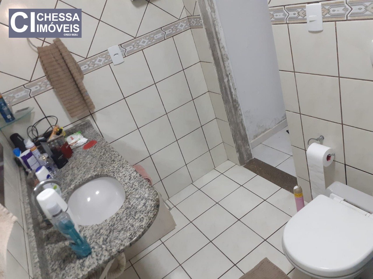 Imagem Casa com 2 Quartos à Venda, 330 m²em Carvalho - Itajaí Imagem Casa com 2 Quartos à Venda, 330 m²em Carvalho - Itajaí