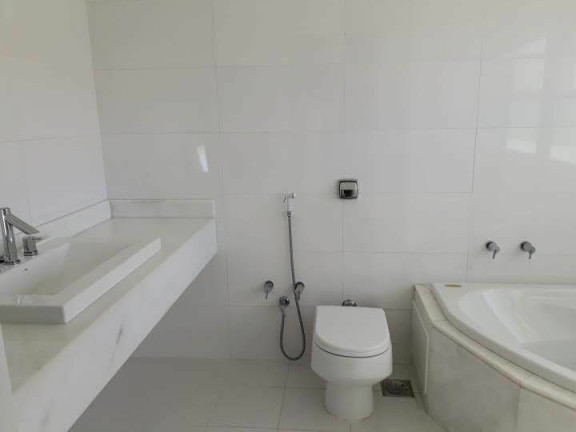 Imagem Casa de Condomínio com 5 Quartos à Venda,  em Barra da Tijuca - Rio de Janeiro