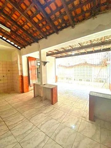 Imagem Casa com 3 Quartos à Venda, 140 m²em Jurunas - Belém