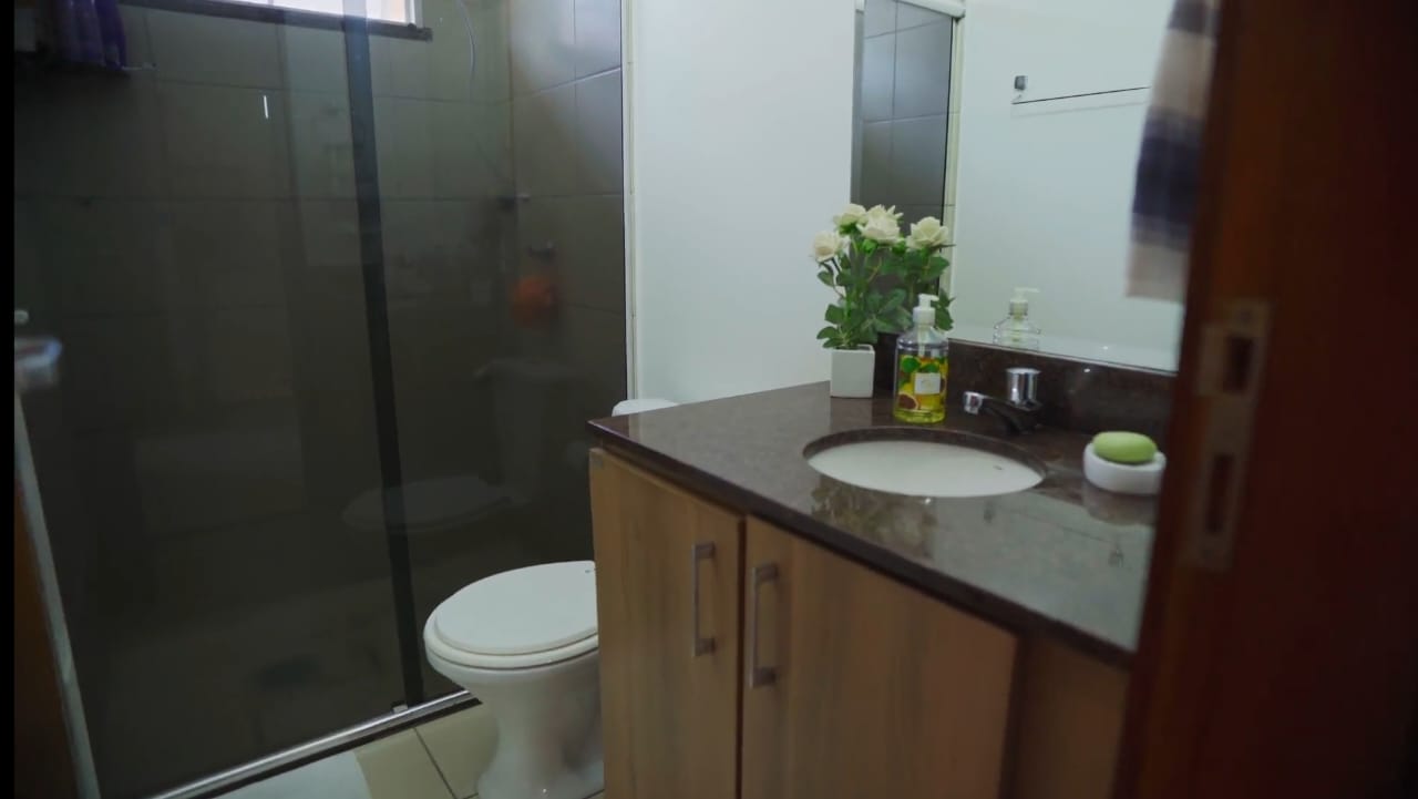 Imagem Casa de Condomínio com 4 Quartos à Venda, 205 m²em Novo Aleixo - Manaus Imagem Casa de Condomínio com 4 Quartos à Venda, 205 m²em Novo Aleixo - Manaus