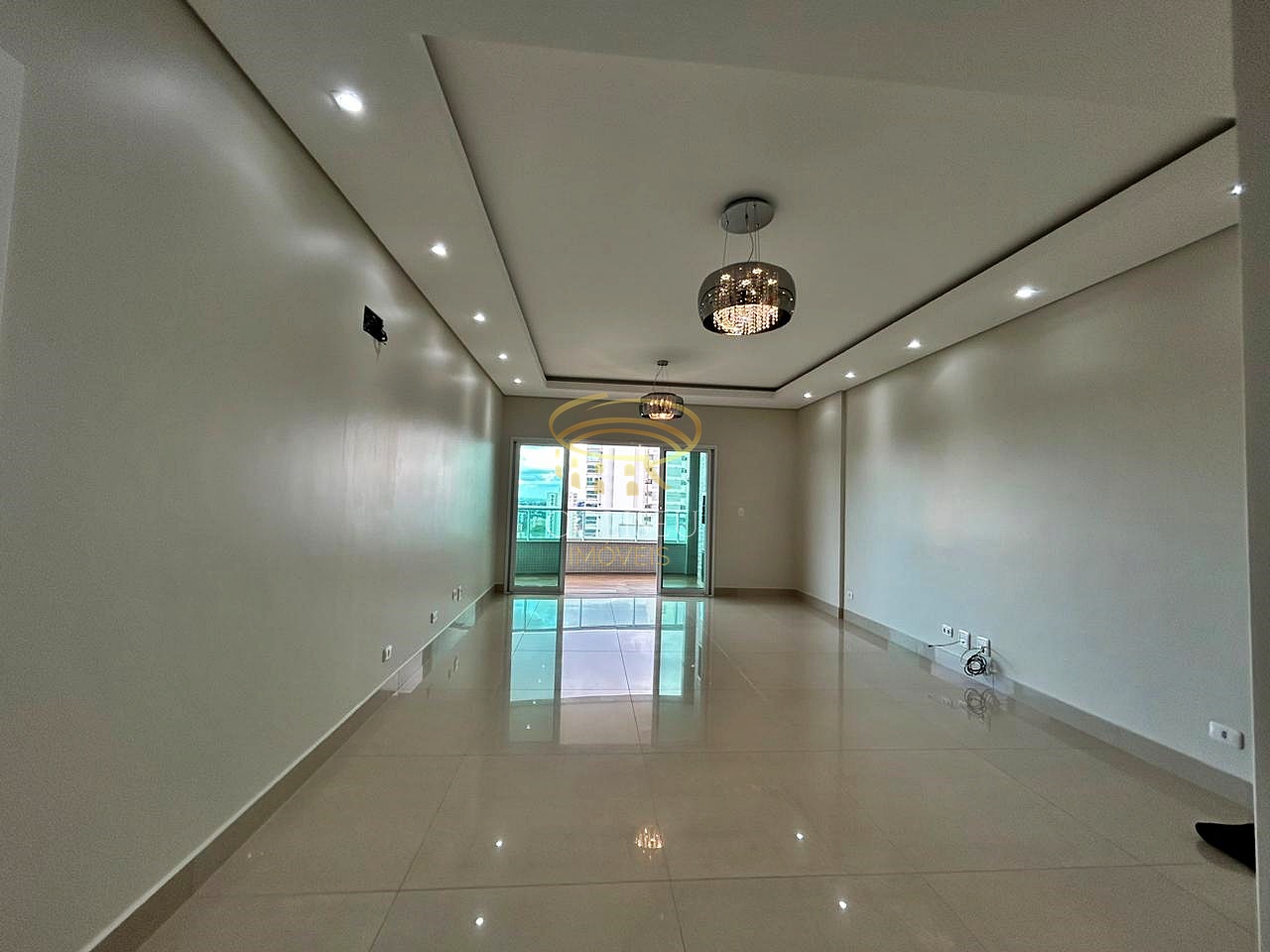Imagem Apartamento com 3 Quartos à Venda, 147 m²em Zona Armazém - Maringá