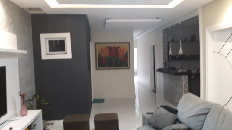Imagem Casa com 3 Quartos à Venda, 110 m²em Itaperi - Fortaleza