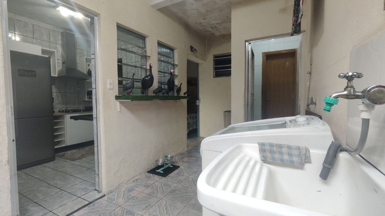 Imagem Casa com 3 Quartos à Venda, 132 m²em Jardim Nova República - Cubatão Imagem Casa com 3 Quartos à Venda, 132 m²em Jardim Nova República - Cubatão