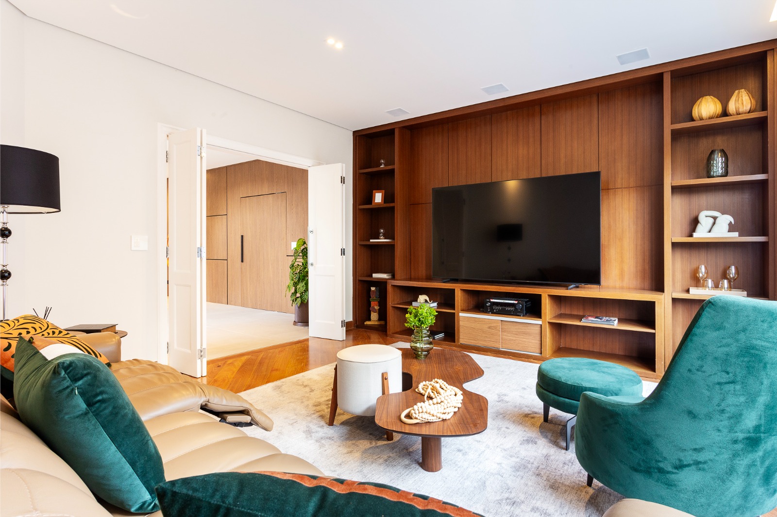 Imagem Casa de Condomínio com 6 Quartos à Venda, 780 m²em Residencial Tamboré - Barueri Imagem Casa de Condomínio com 6 Quartos à Venda, 780 m²em Residencial Tamboré - Barueri