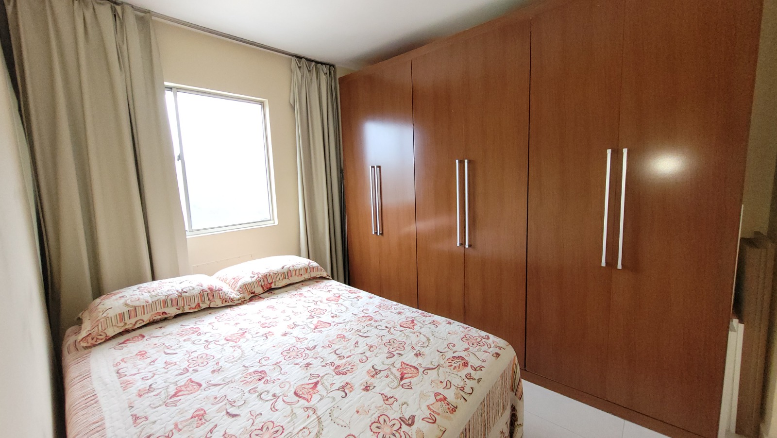 Imagem Apartamento com 2 Quartos à Venda, 60 m²em Engenhoca - Niterói