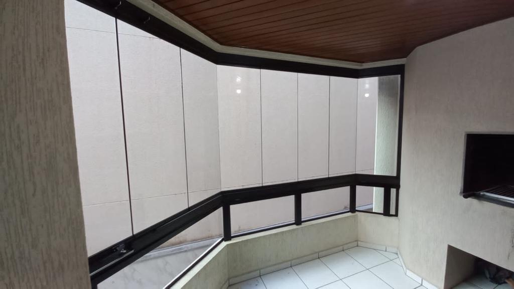 Imagem Apartamento com 3 Quartos à Venda, 135 m²em Meia Praia - Itapema