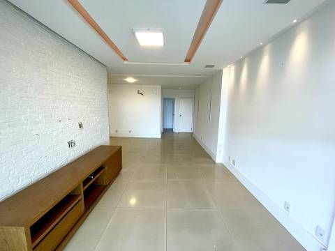 Imagem Apartamento com 3 Quartos à Venda, 127 m²em Barra da Tijuca - Rio de Janeiro Imagem Apartamento com 3 Quartos à Venda, 127 m²em Barra da Tijuca - Rio de Janeiro