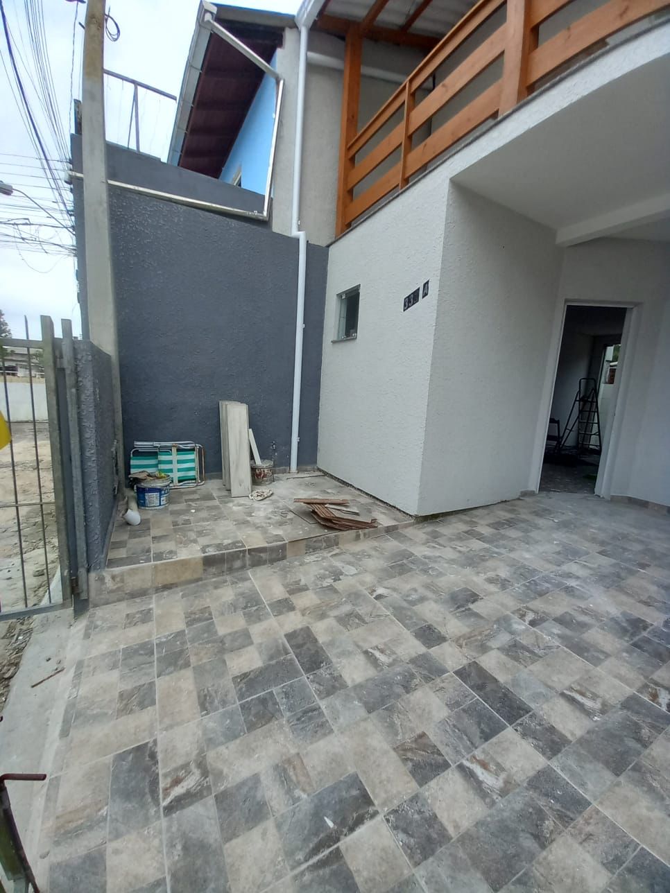 Imagem Sobrado com 2 Quartos à Venda, 80 m²em Cachoeira do Bom Jesus - Florianópolis Imagem Sobrado com 2 Quartos à Venda, 80 m²em Cachoeira do Bom Jesus - Florianópolis