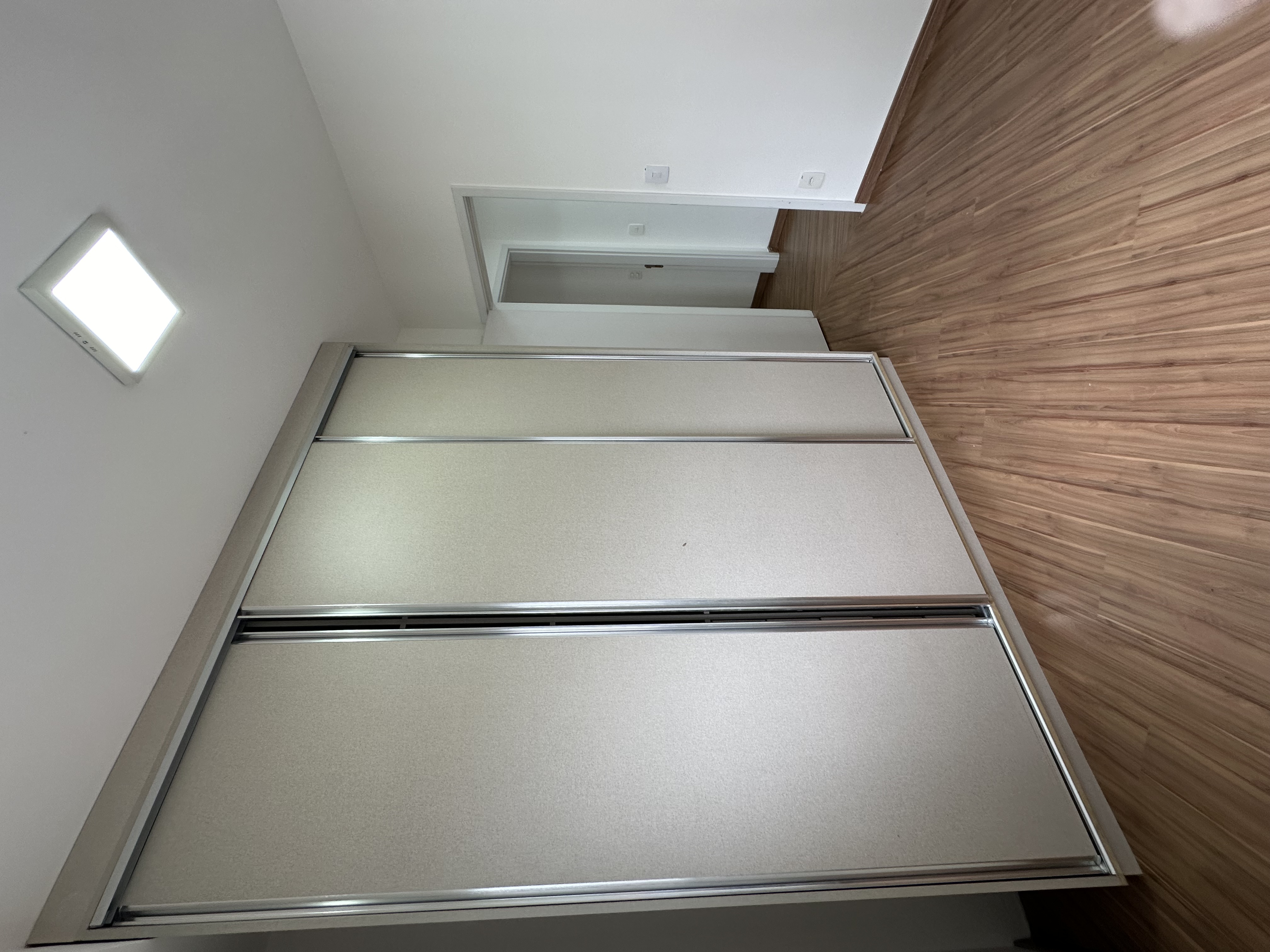 Imagem Apartamento com 3 Quartos para Alugar, 96 m²em Alphaville Empresarial - Barueri Imagem Apartamento com 3 Quartos para Alugar, 96 m²em Alphaville Empresarial - Barueri