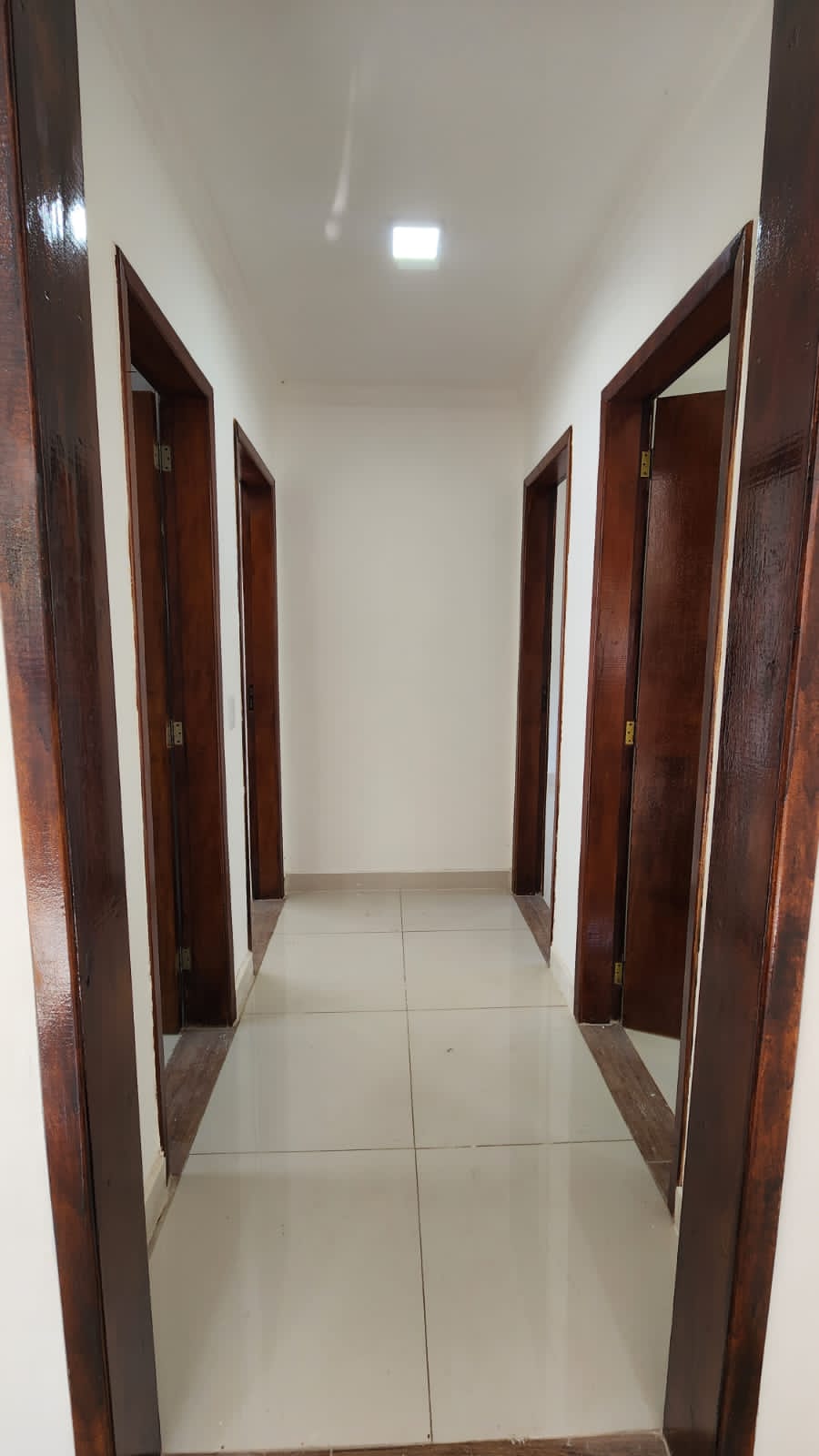 Imagem Casa com 2 Quartos à Venda, 78 m²em Várzea das Moças - Niterói Imagem Casa com 2 Quartos à Venda, 78 m²em Várzea das Moças - Niterói