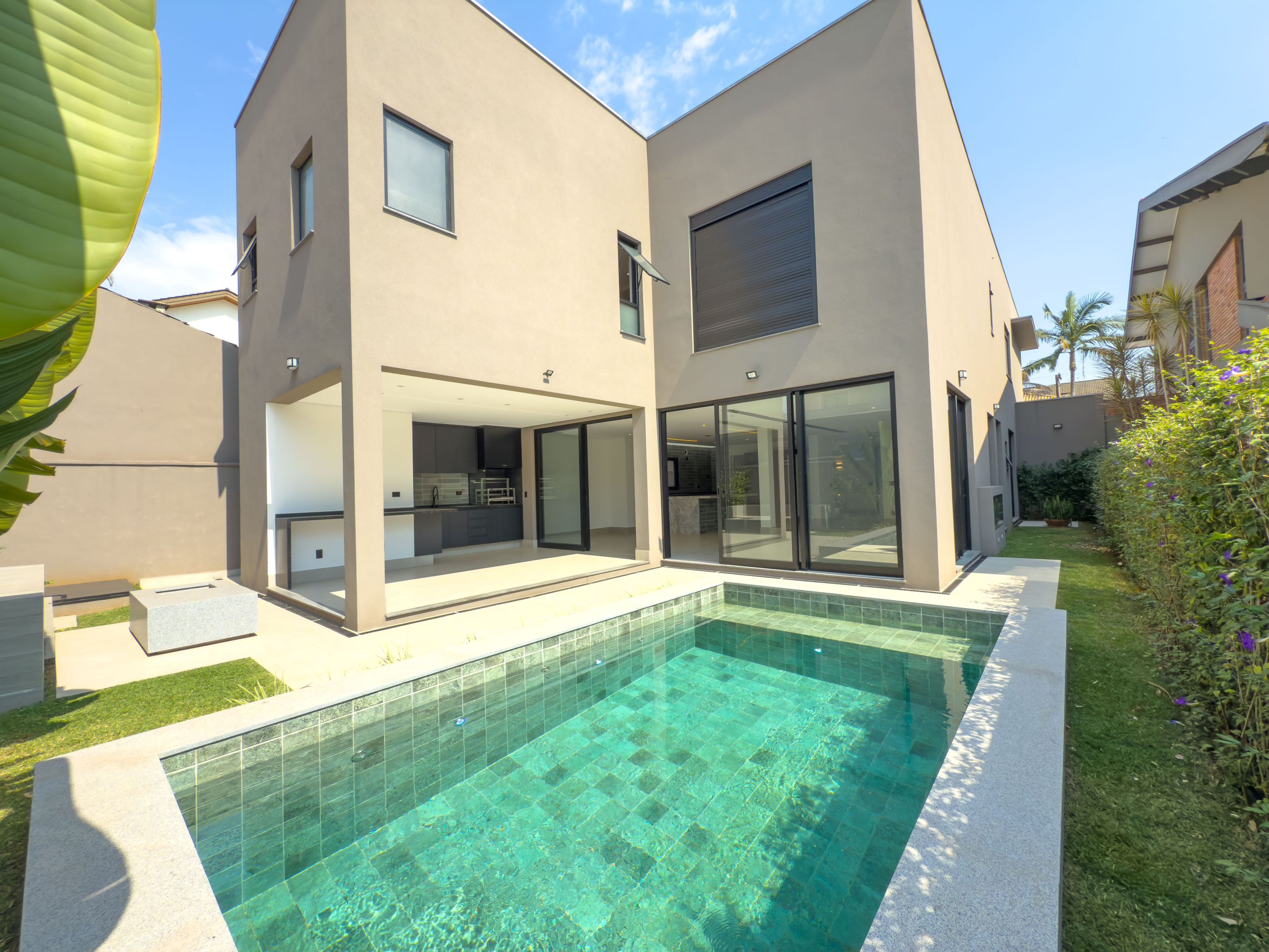 Imagem Casa de Condomínio com 4 Quartos à Venda, 345 m² em Alphaville - Santana de Parnaíba