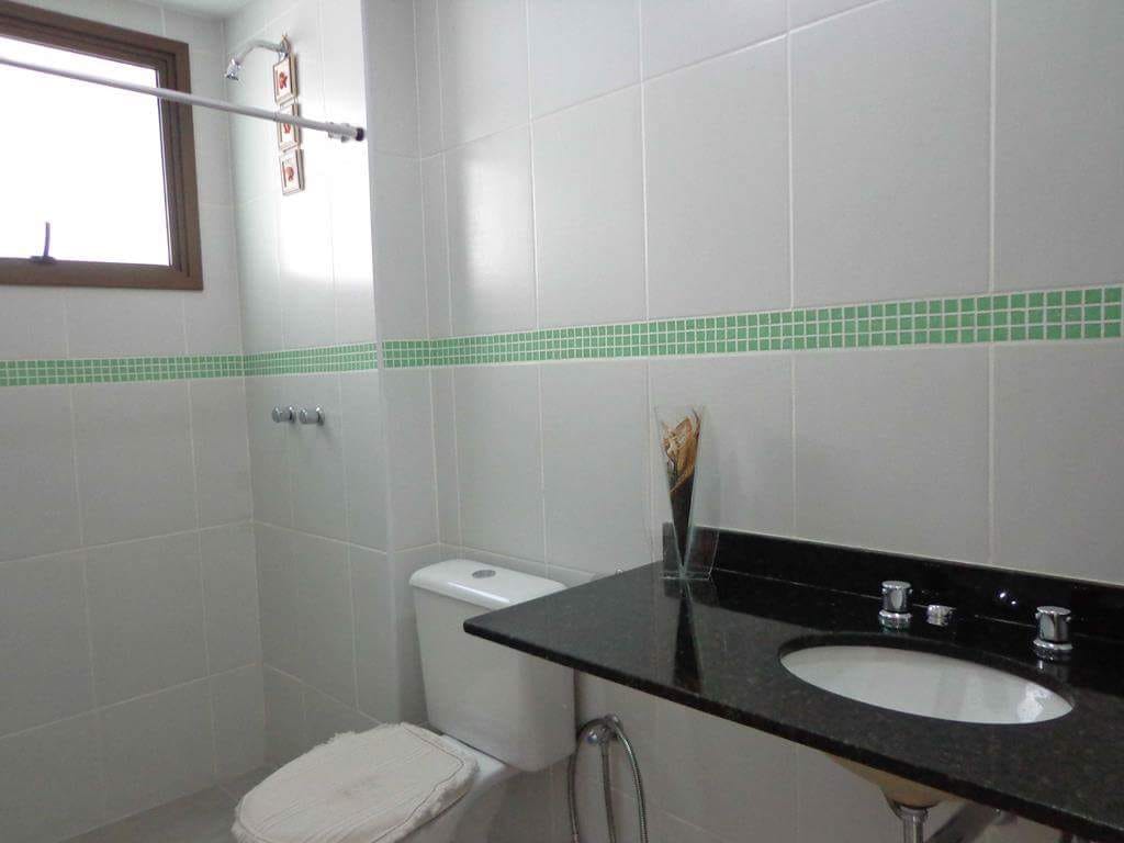 Imagem Apartamento com 2 Quartos à Venda, 90 m²em Charitas - Niterói Imagem Apartamento com 2 Quartos à Venda, 90 m²em Charitas - Niterói