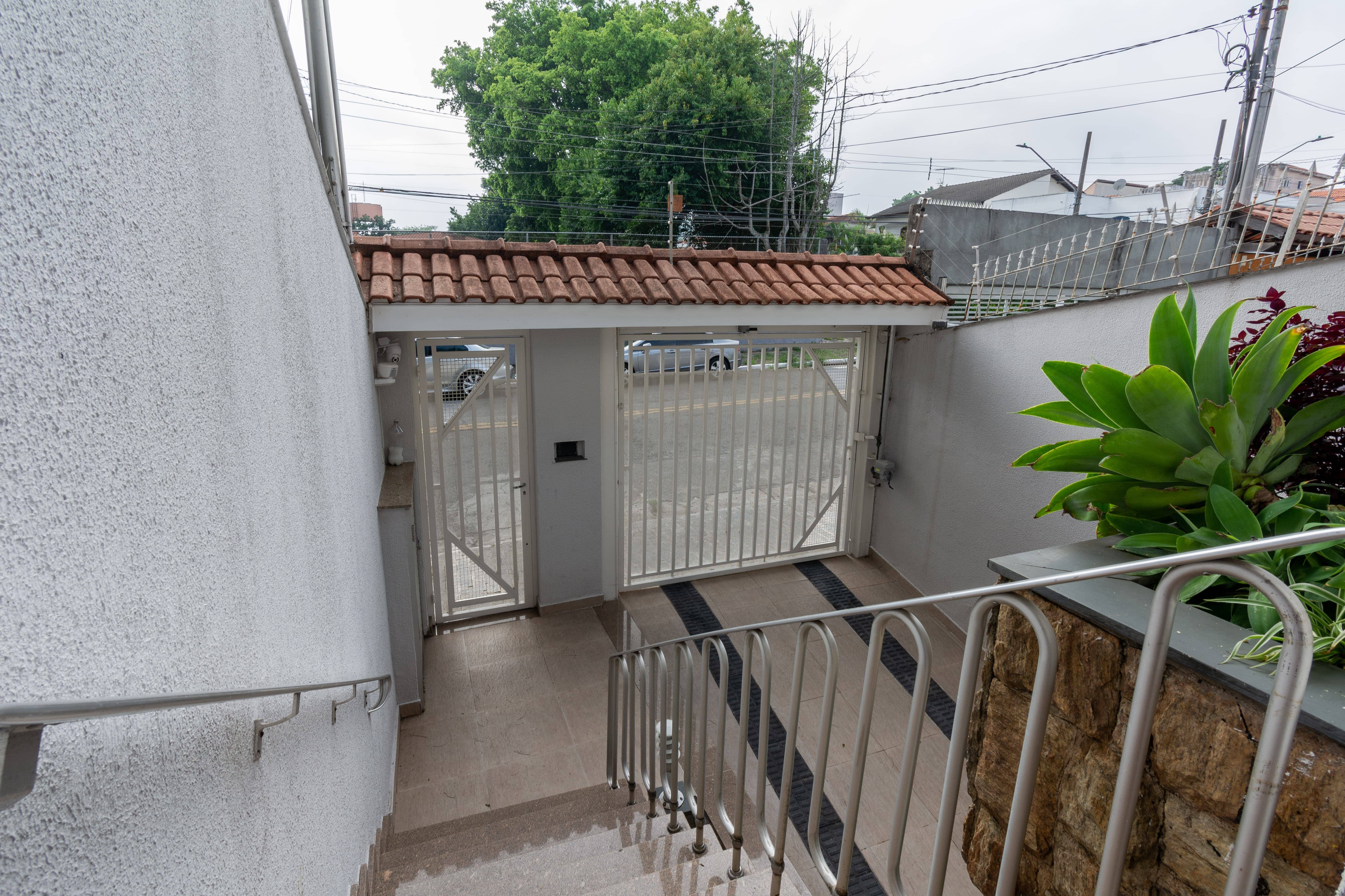 Imagem Sobrado com 3 Quartos à Venda, 171 m²em Jardim Piqueroby - São Paulo Imagem Sobrado com 3 Quartos à Venda, 171 m²em Jardim Piqueroby - São Paulo