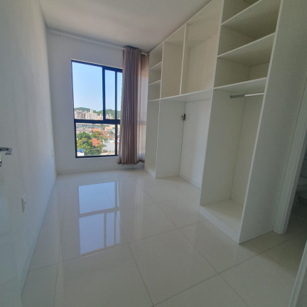 Imagem Apartamento com 2 Quartos à Venda, 65 m² em Nações - Balneário Camboriú