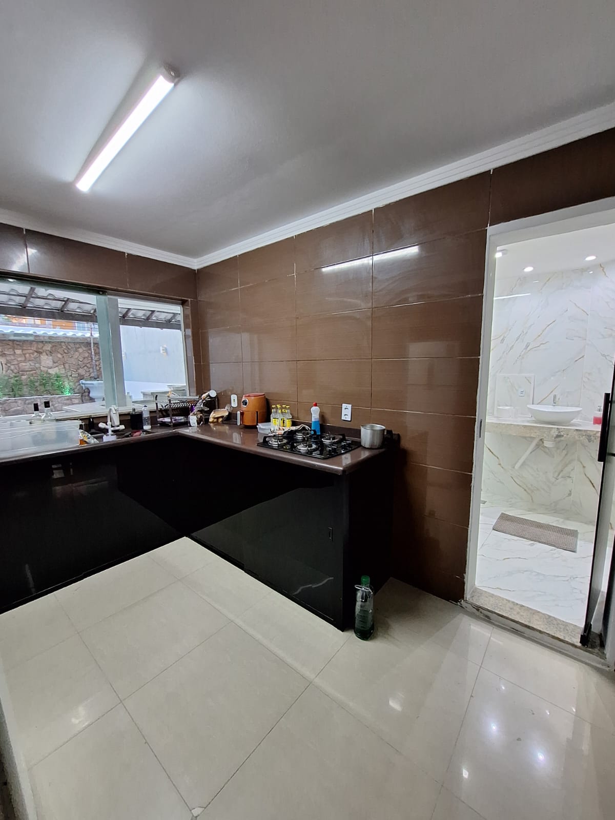 Imagem Casa com 3 Quartos à Venda, 300 m² em Bangu - Rio de Janeiro Imagem Casa com 3 Quartos à Venda, 300 m² em Bangu - Rio de Janeiro