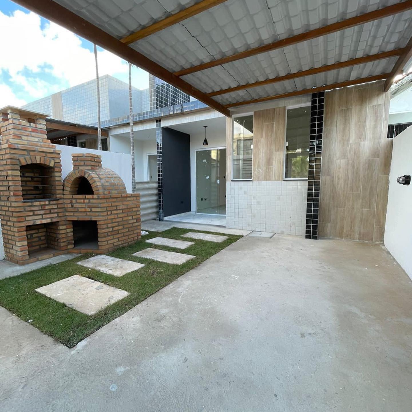 Casa com 2 Quartos à Venda, 60 m²em Pau Amarelo - Paulista