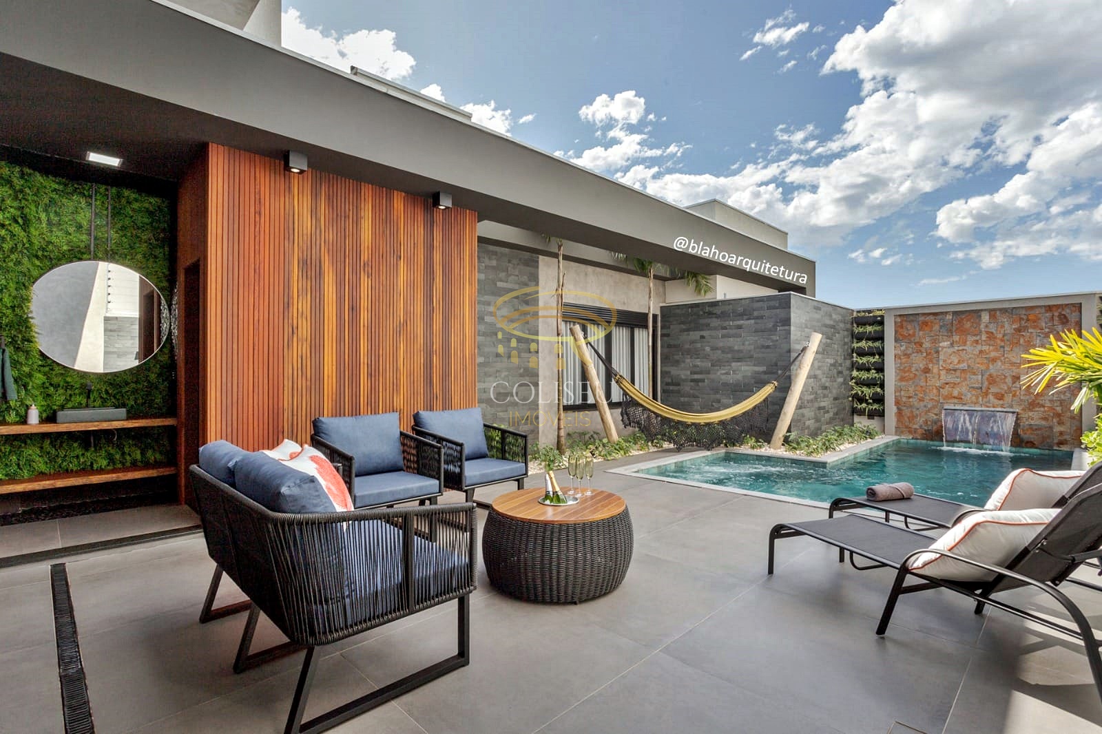 Imagem Casa com 3 Quartos à Venda, 250 m²em Loteamento Alto da Boa Vista - Maringá
