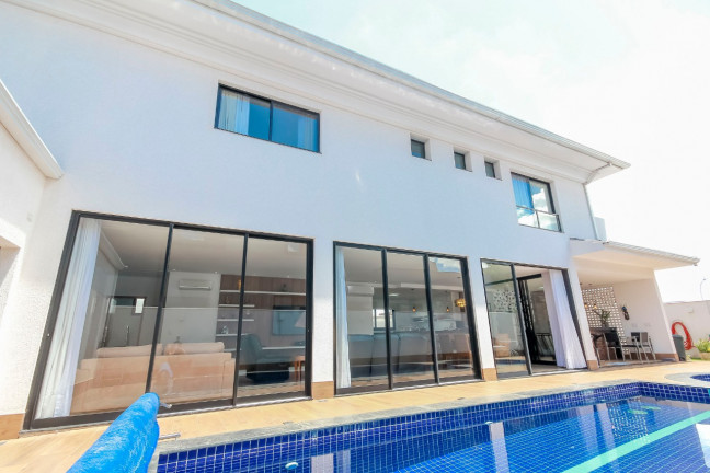 Imagem Casa de Condomínio com 4 Quartos à Venda, 320 m² em Residencial Goiânia Golfe Clube - Goiânia Imagem Casa de Condomínio com 4 Quartos à Venda, 320 m² em Residencial Goiânia Golfe Clube - Goiânia