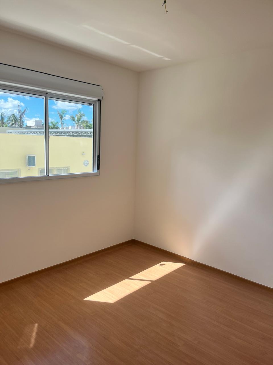 Imagem Apartamento com 2 Quartos à Venda, 55 m²em Buraquinho - Lauro de Freitas