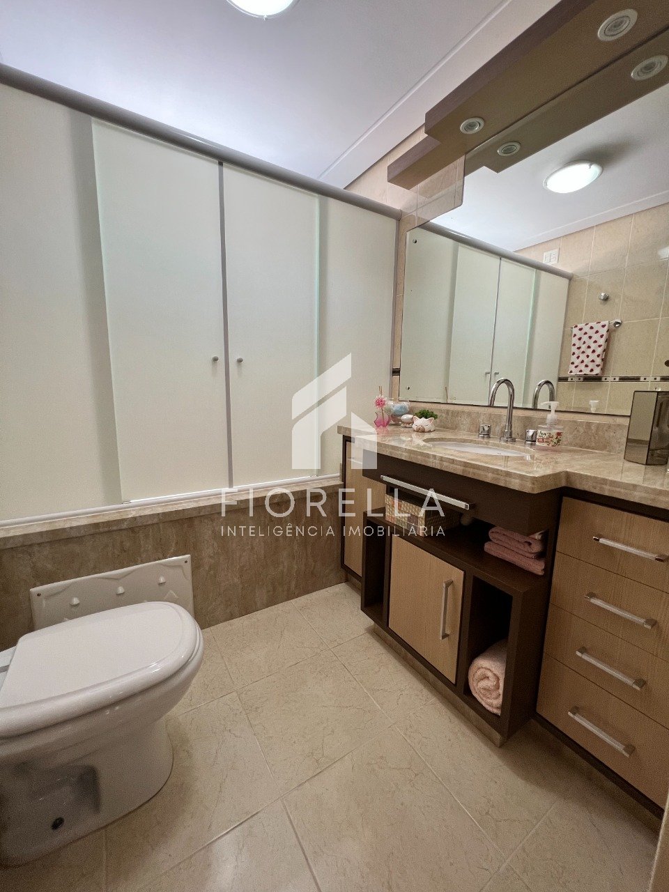 Imagem Apartamento com 4 Quartos à Venda, 149 m²em Campinas - São José